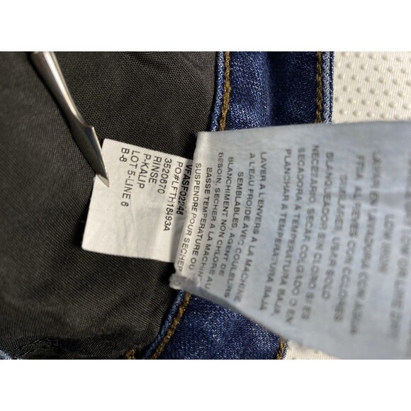 Lee Denim Jeans Medium Wash Regular Fit Straight Leg Mid Rise Women’s Size 12 - Picture 7 of 10